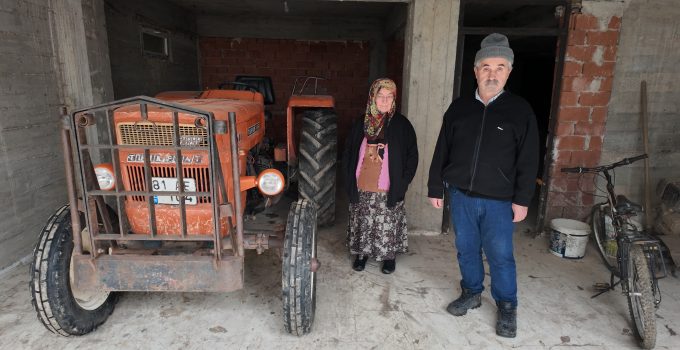 Köyde kullandığı traktörüne otoyolda ceza kesildi
